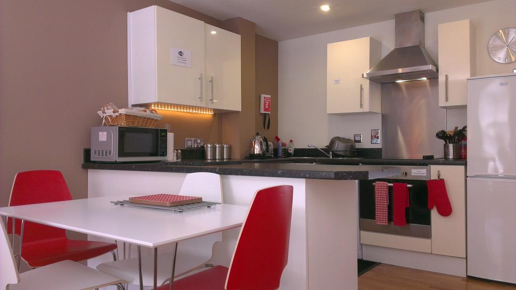 The Bath House Apartments - Free 1St Breakfast - Free Parking Eksteriør billede