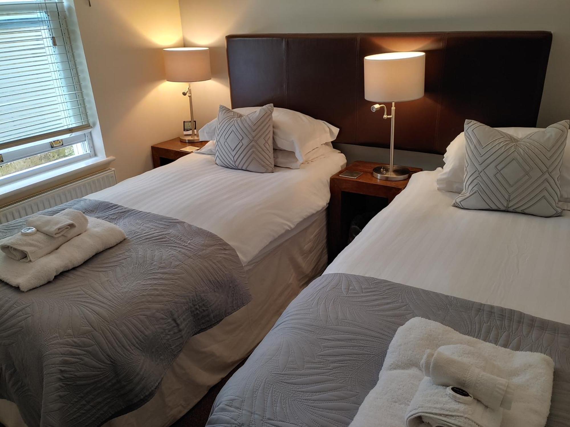 The Bath House Apartments - Free 1St Breakfast - Free Parking Eksteriør billede