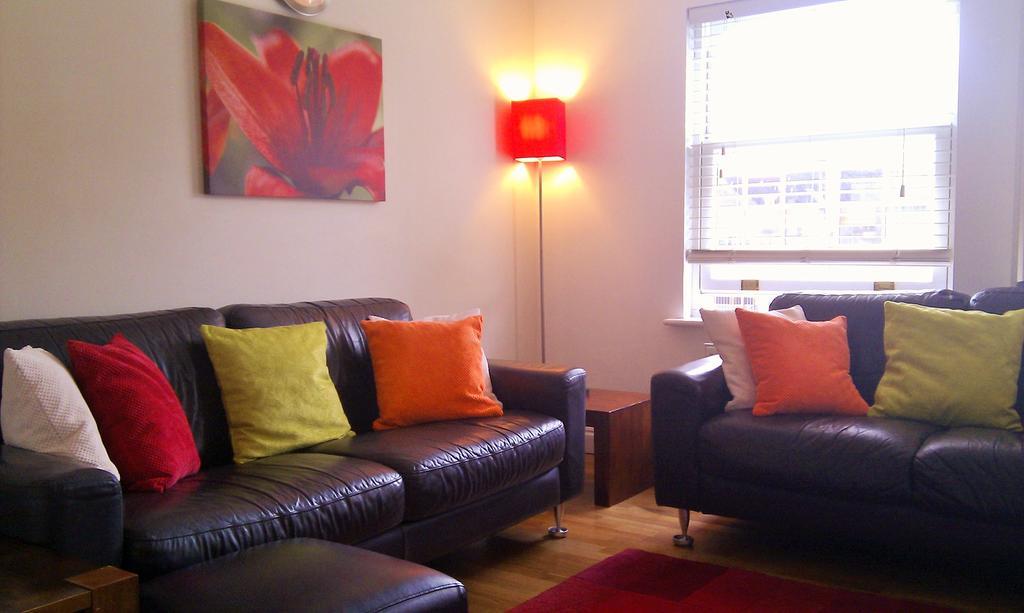 The Bath House Apartments - Free 1St Breakfast - Free Parking Eksteriør billede